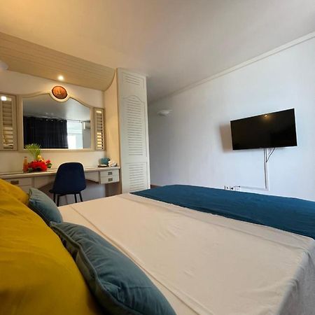 Appartement Vue Mer A 2 Minutes A Pied Des Plages Tartane La Trinité Eksteriør billede