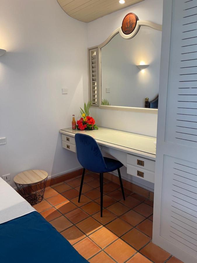 Appartement Vue Mer A 2 Minutes A Pied Des Plages Tartane La Trinité Eksteriør billede
