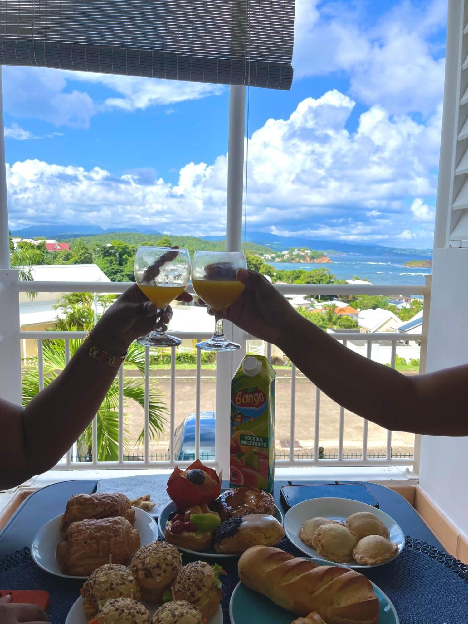 Appartement Vue Mer A 2 Minutes A Pied Des Plages Tartane La Trinité Eksteriør billede